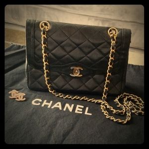 🚫🚫 SOLD Authentic vintage chanel bag!